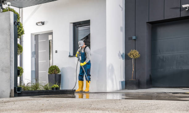Best Sidewalk and Walkway Cleaning  in Apple Valley, CA